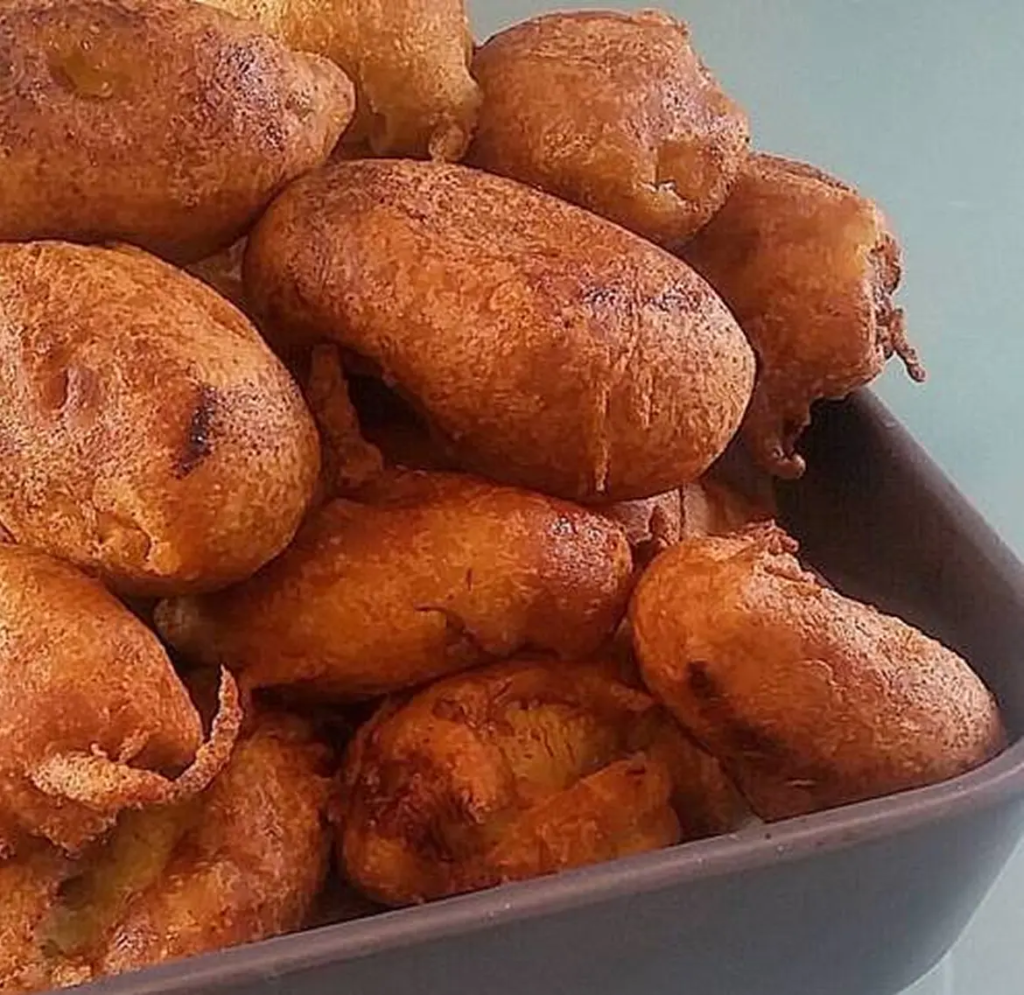 6-beignet-de-banane-malgache-mofo-akondro-photo-principale-de-la-recette